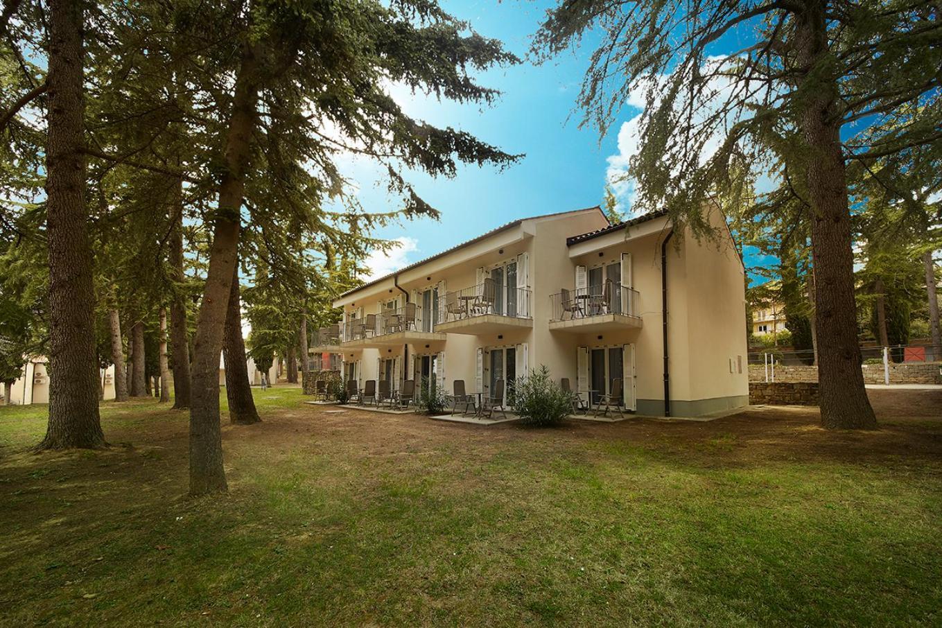 Villa Cedra - Hotel & Resort Adria Ankaran Exterior photo